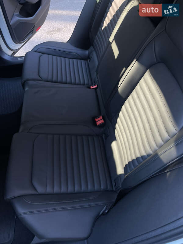 Універсал Volkswagen Passat Alltrack 2019 в Житомирі фото 42 Універсал Volkswagen Passat Alltrack 2019 в Житомирі