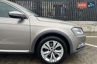 Универсал Volkswagen Passat Alltrack 2012 в Луцке