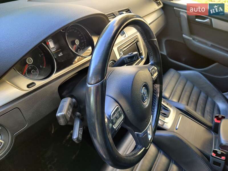 Універсал Volkswagen Passat Alltrack 2014 в Хмельницькому фото 48 Універсал Volkswagen Passat Alltrack 2014 в Хмельницькому