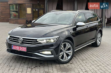 Универсал Volkswagen Passat Alltrack 2020 в Ровно