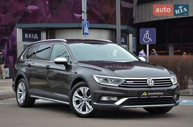 Універсал Volkswagen Passat Alltrack 2017 в Києві