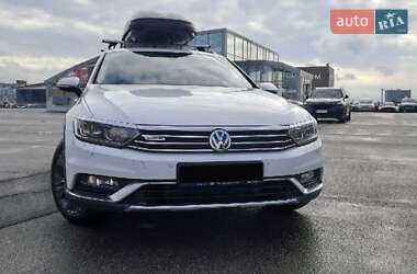 Універсал Volkswagen Passat Alltrack 2017 в Києві