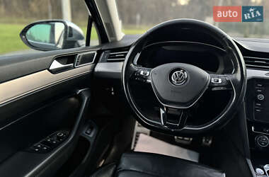 Универсал Volkswagen Passat Alltrack 2017 в 