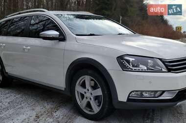 Универсал Volkswagen Passat Alltrack 2013 в Стрые