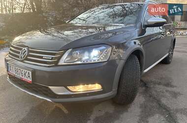 Универсал Volkswagen Passat Alltrack 2014 в Киеве