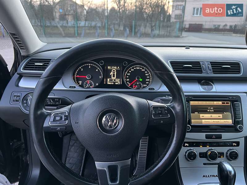 Универсал Volkswagen Passat Alltrack 2012 в Ивано-Франковске