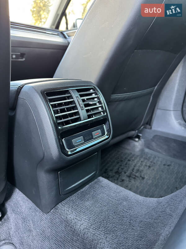 Универсал Volkswagen Passat Alltrack 2018 в Львове фото 17 Универсал Volkswagen Passat Alltrack 2018 в Львове