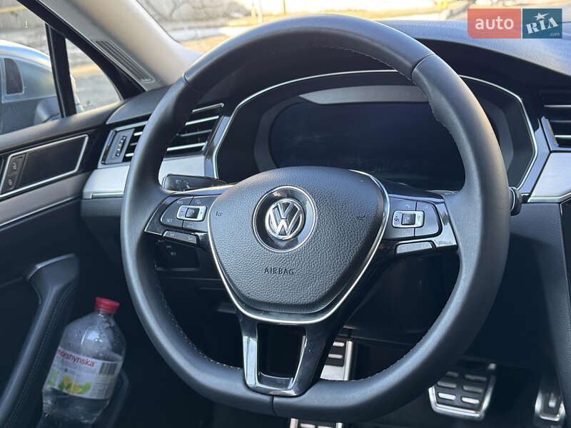 Универсал Volkswagen Passat Alltrack 2018 в Львове фото 21 Универсал Volkswagen Passat Alltrack 2018 в Львове