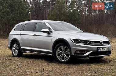 Универсал Volkswagen Passat Alltrack 2016 в Киеве