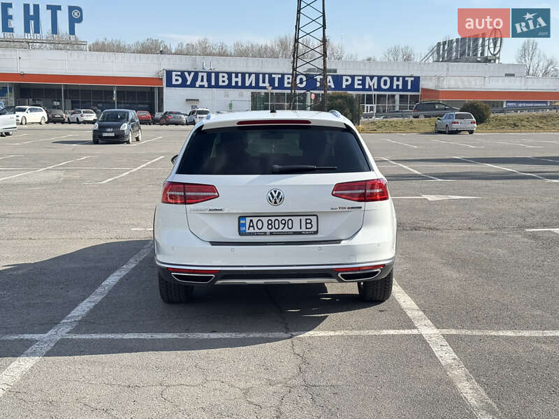 Універсал Volkswagen Passat Alltrack 2017 в Ужгороді