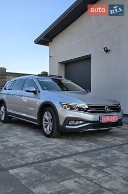 Универсал Volkswagen Passat Alltrack 2019 в 