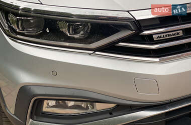 Универсал Volkswagen Passat Alltrack 2020 в 