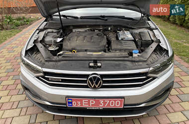 Универсал Volkswagen Passat Alltrack 2020 в 