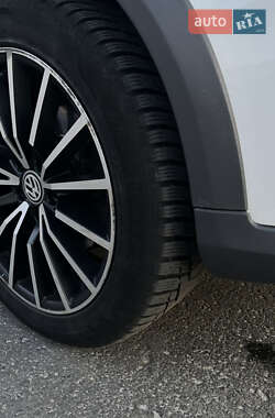 Универсал Volkswagen Passat Alltrack 2014 в 