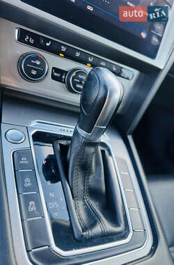 Универсал Volkswagen Passat Alltrack 2018 в 