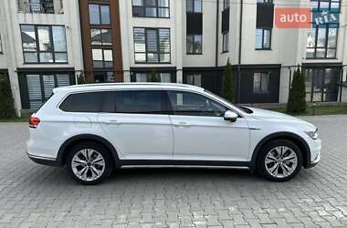 Универсал Volkswagen Passat Alltrack 2015 в 