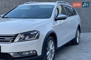 Універсал Volkswagen Passat Alltrack 2014 в 