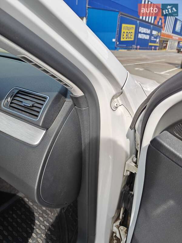 Универсал Volkswagen Passat Alltrack 2013 в Киеве