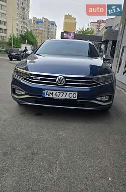 Універсал Volkswagen Passat Alltrack 2019 в 