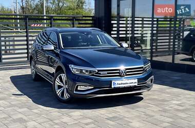 Універсал Volkswagen Passat Alltrack 2022 в Рівному