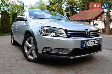Універсал Volkswagen Passat Alltrack 2014 в 