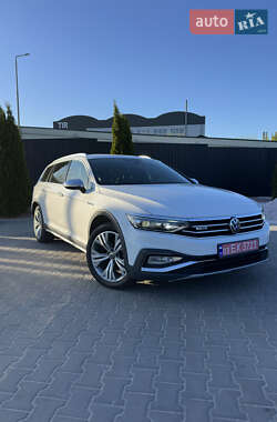 Універсал Volkswagen Passat Alltrack 2021 в Тернополі