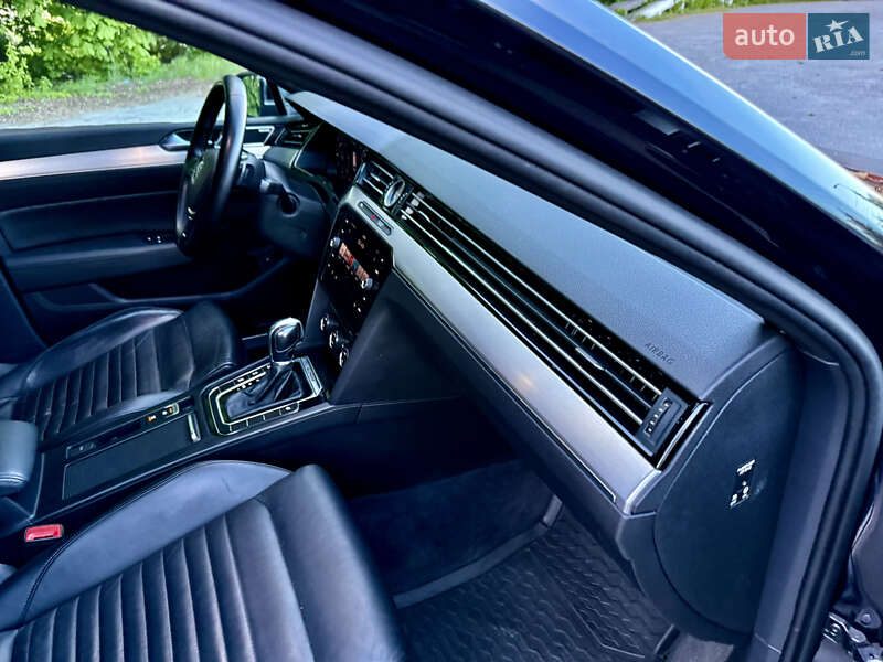 Универсал Volkswagen Passat Alltrack 2018 в Шепетовке фото 32 Универсал Volkswagen Passat Alltrack 2018 в Шепетовке