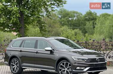 Універсал Volkswagen Passat Alltrack 2018 в 