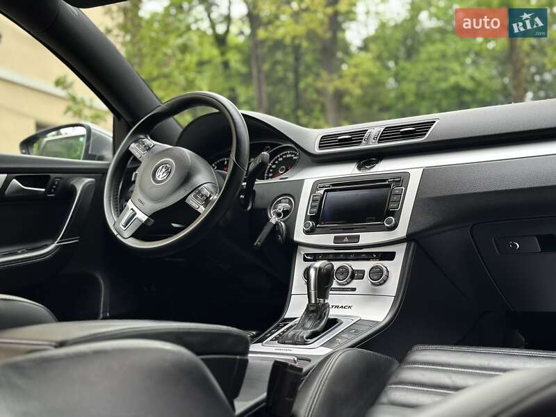 Універсал Volkswagen Passat Alltrack 2013 в Дрогобичі