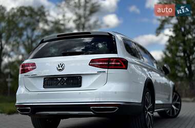 Універсал Volkswagen Passat Alltrack 2019 в 