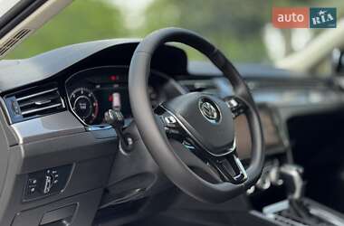 Універсал Volkswagen Passat Alltrack 2019 в 