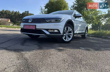 Универсал Volkswagen Passat Alltrack 2018 в 