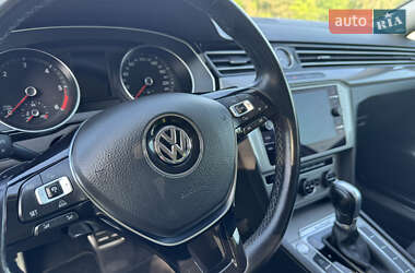 Универсал Volkswagen Passat Alltrack 2018 в 