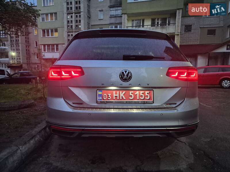 Универсал Volkswagen Passat Alltrack 2019 в Нововолынске