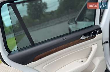Универсал Volkswagen Passat Alltrack 2018 в 