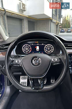 Універсал Volkswagen Passat Alltrack 2018 в 