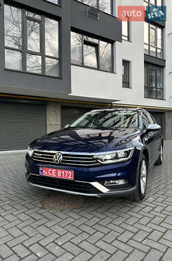 Універсал Volkswagen Passat Alltrack 2018 в 