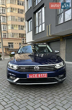 Універсал Volkswagen Passat Alltrack 2018 в 