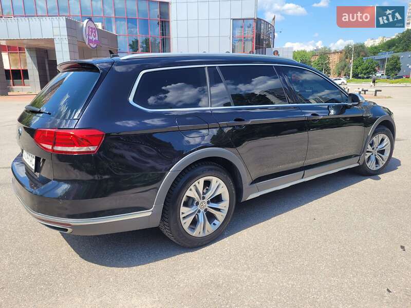 Універсал Volkswagen Passat Alltrack 2016 в Харкові