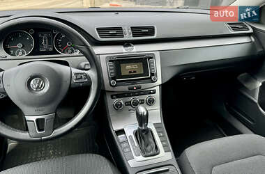 Универсал Volkswagen Passat Alltrack 2013 в 