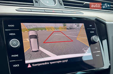Универсал Volkswagen Passat Alltrack 2017 в 