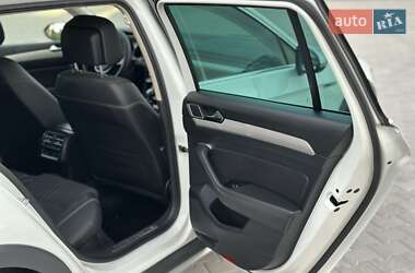 Універсал Volkswagen Passat Alltrack 2015 в 
