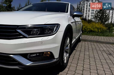 Универсал Volkswagen Passat Alltrack 2017 в 