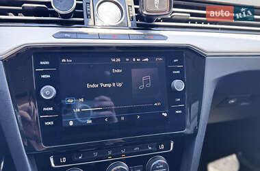Универсал Volkswagen Passat Alltrack 2017 в 