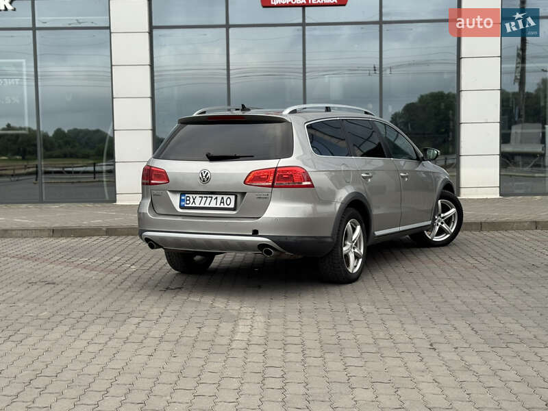 Універсал Volkswagen Passat Alltrack 2013 в Хмельницькому