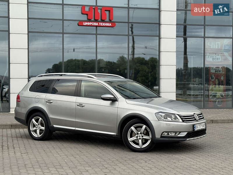 Універсал Volkswagen Passat Alltrack 2013 в Хмельницькому