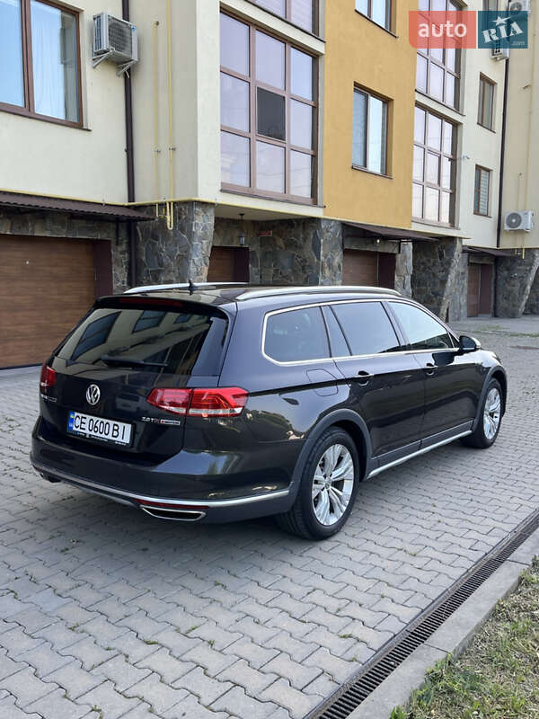 Универсал Volkswagen Passat Alltrack 2017 в Черновцах