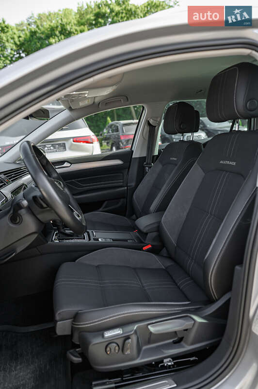 Универсал Volkswagen Passat Alltrack 2020 в Львове