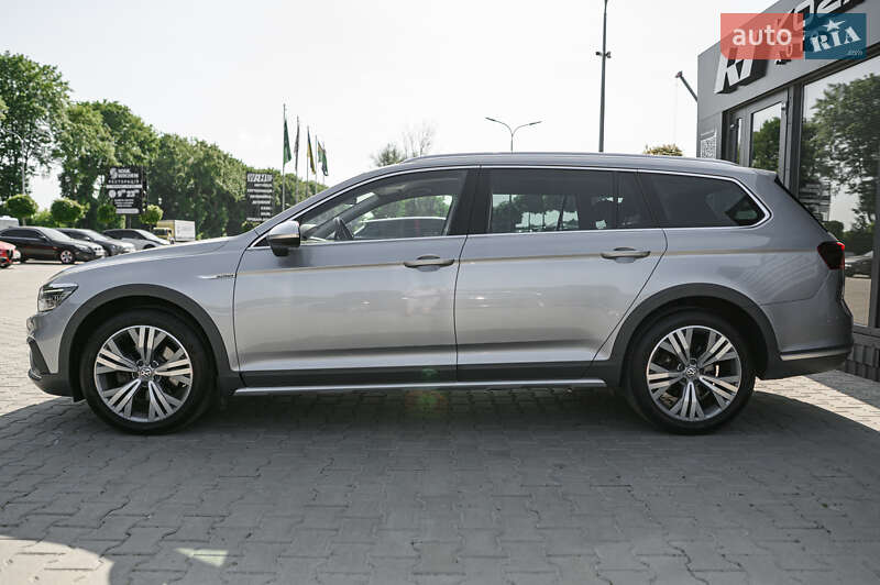 Универсал Volkswagen Passat Alltrack 2020 в Львове