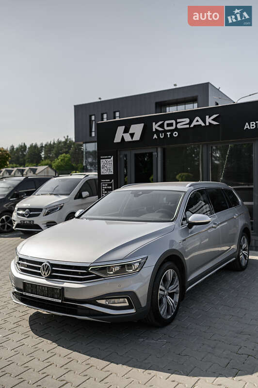 Универсал Volkswagen Passat Alltrack 2020 в Львове